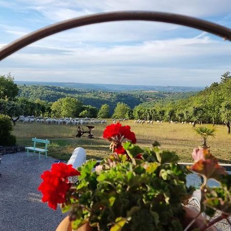 مبيت وإفطار Reilhaguet Domaine La Garenne المظهر الخارجي الصورة