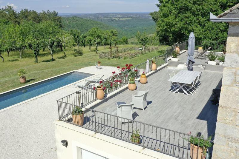 مبيت وإفطار Reilhaguet Domaine La Garenne المظهر الخارجي الصورة