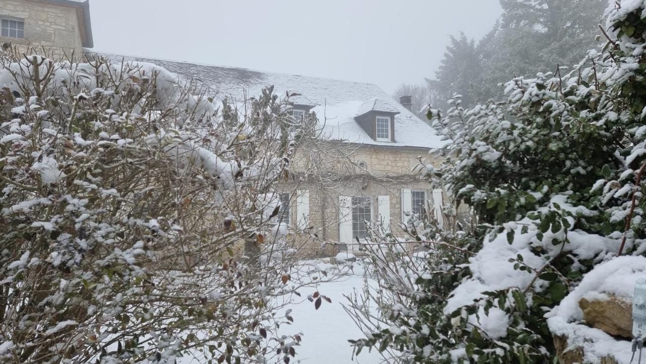 مبيت وإفطار Reilhaguet Domaine La Garenne المظهر الخارجي الصورة